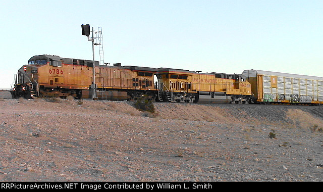 WB Unit Vehicular Flat Frt at Erie NV -3